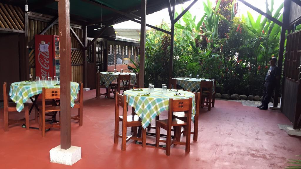 Hostal El Paisano Puerto Misahuallí Esterno foto